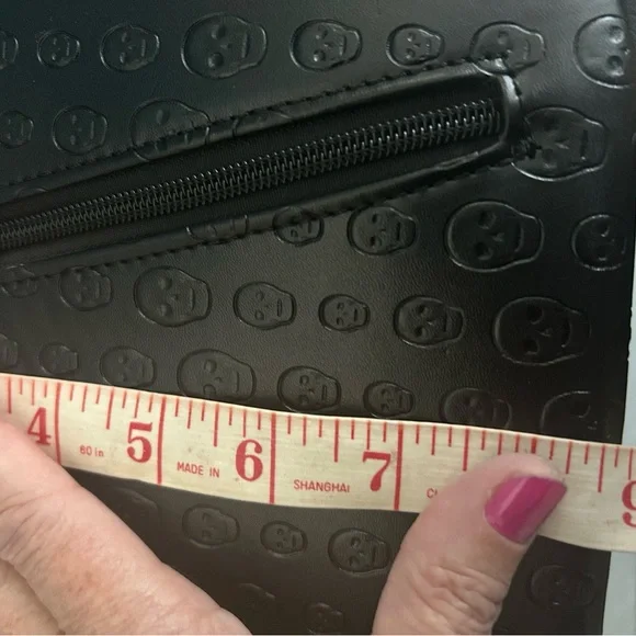 Black Skull and Rose Embroidered Handbag with gun carry pouch